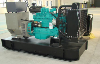 Wassergekühlter Dieselmotor-Generator-Satz Cumminss mit Heizkörper
