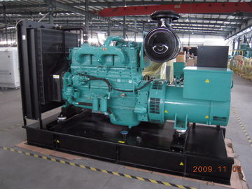 Dieselgenerator 100kw Cummins Engine stiller 125kva Heizkörper Ähnlichkeits-50℃